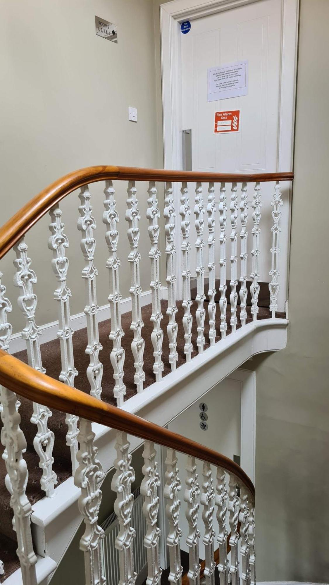 Glenisla Hotel Blairgowrie and Rattray المظهر الخارجي الصورة