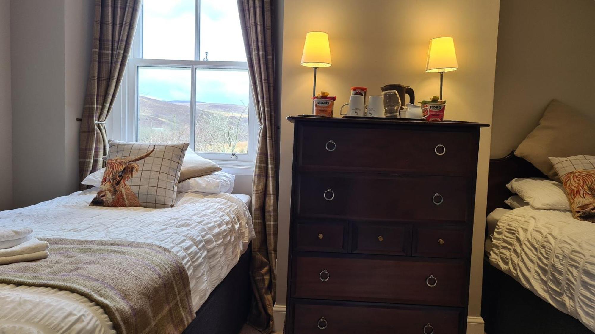 Glenisla Hotel Blairgowrie and Rattray المظهر الخارجي الصورة