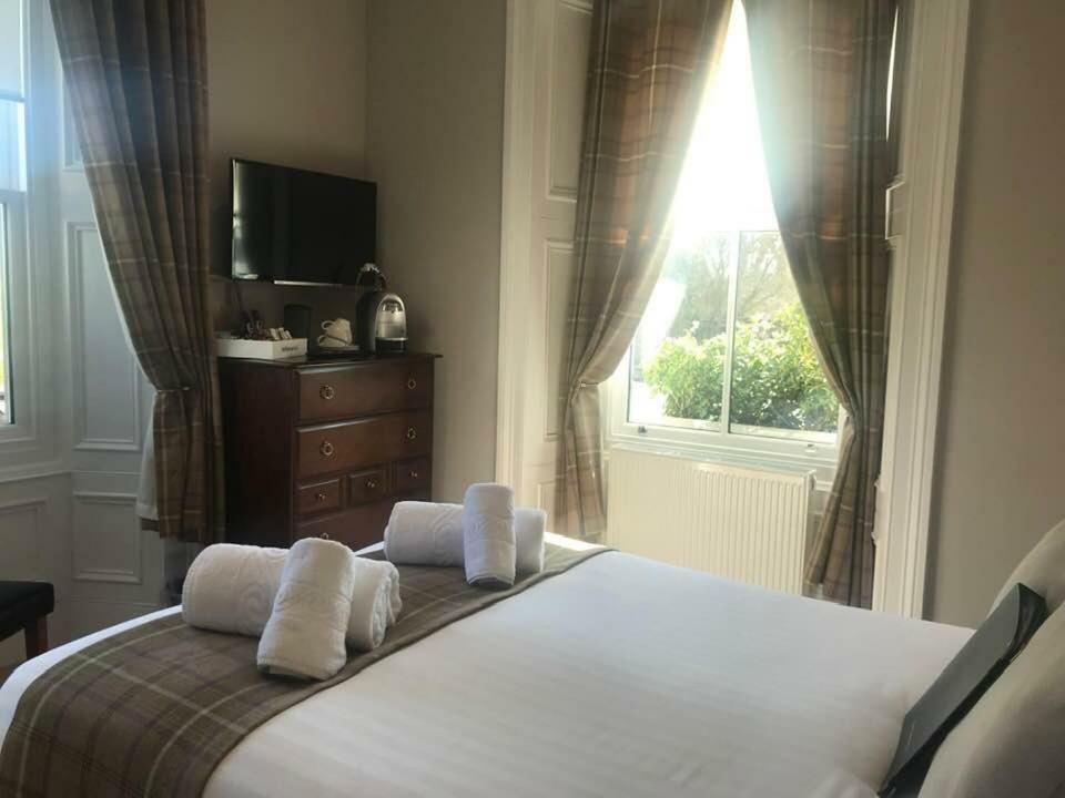 Glenisla Hotel Blairgowrie and Rattray المظهر الخارجي الصورة