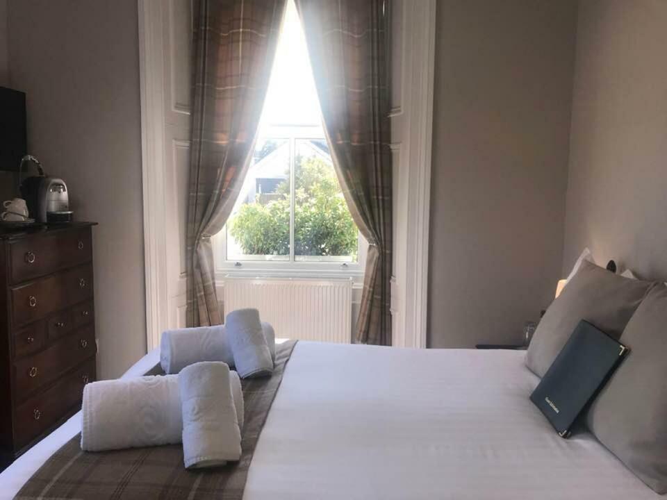 Glenisla Hotel Blairgowrie and Rattray المظهر الخارجي الصورة